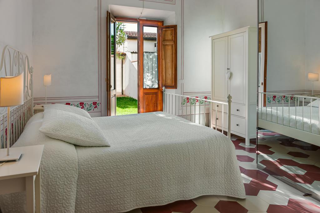 Villino Ermione Ξενοδοχείο Marina Di Pisa Δωμάτιο φωτογραφία