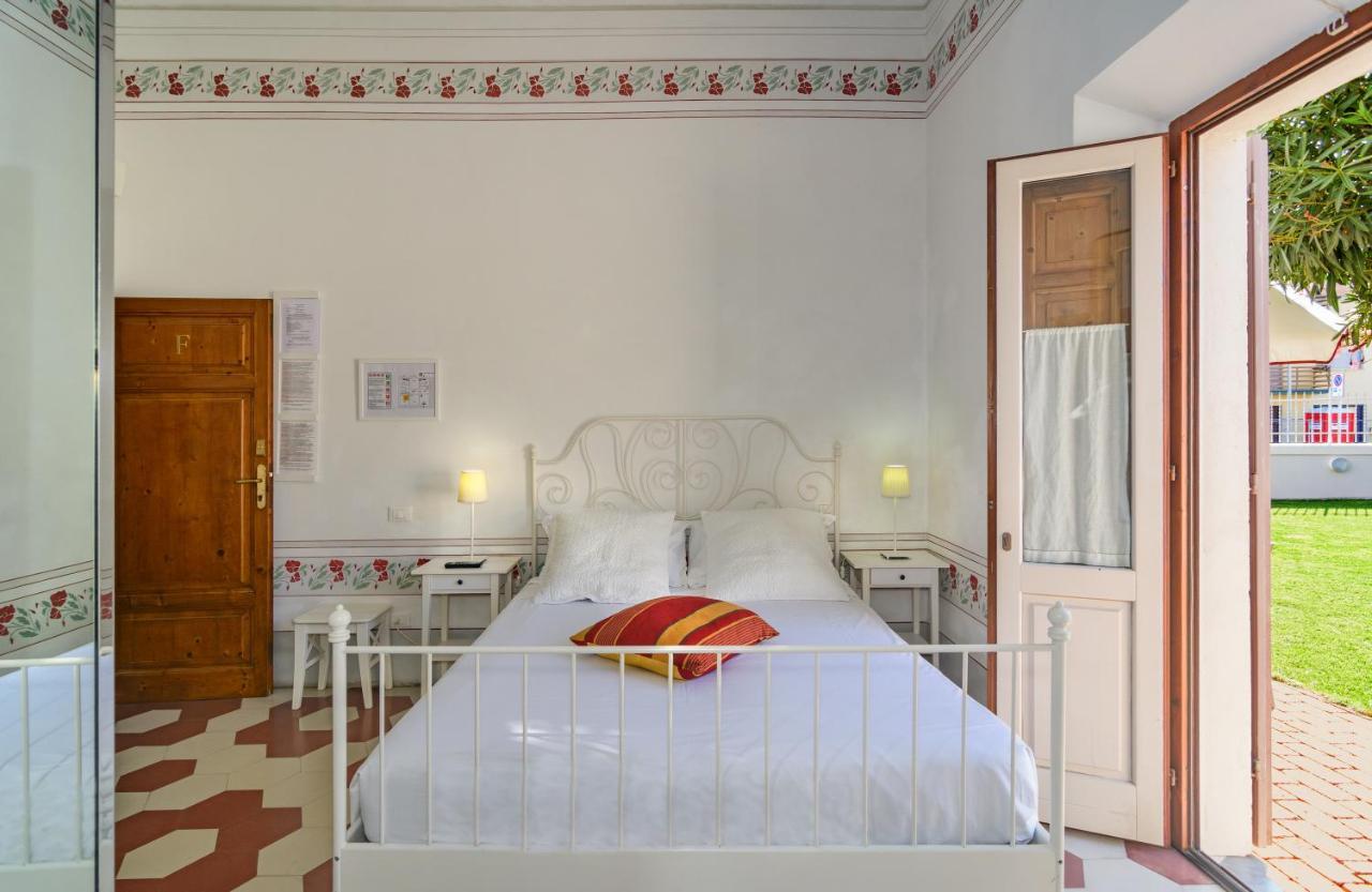 Villino Ermione Ξενοδοχείο Marina Di Pisa Εξωτερικό φωτογραφία