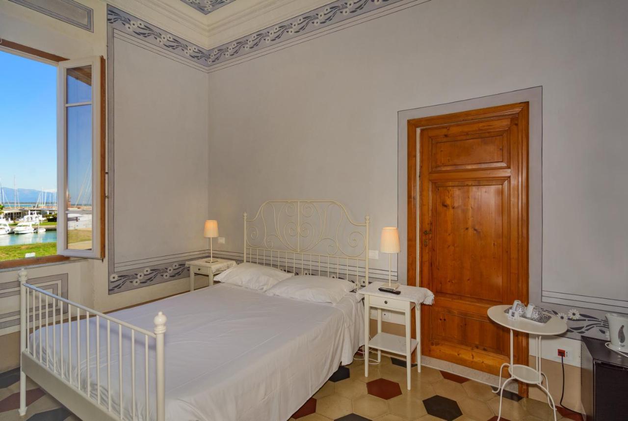Villino Ermione Ξενοδοχείο Marina Di Pisa Εξωτερικό φωτογραφία